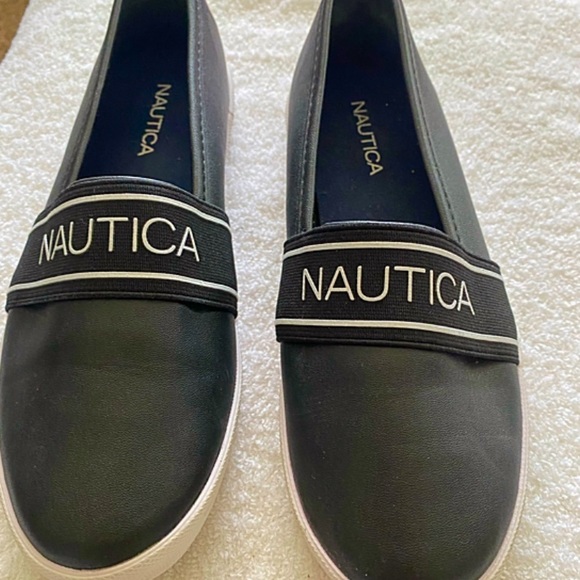 Nautical Women Causal Loafer - Picture 2 of 5